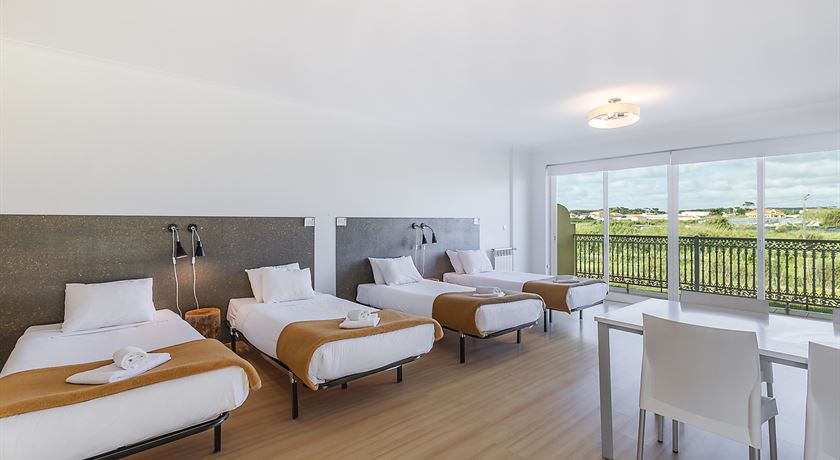 Female private room 4 beds shared bathroom