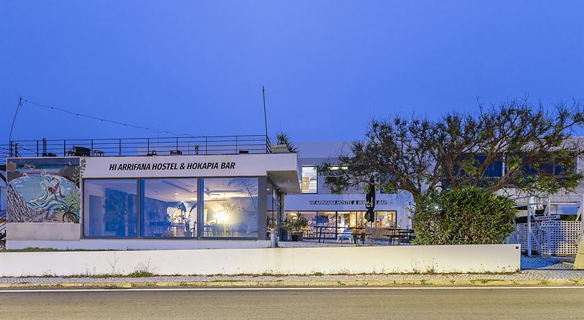 HI Arrifana Destination Hostel-07